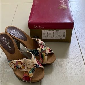 Ladies shoes
